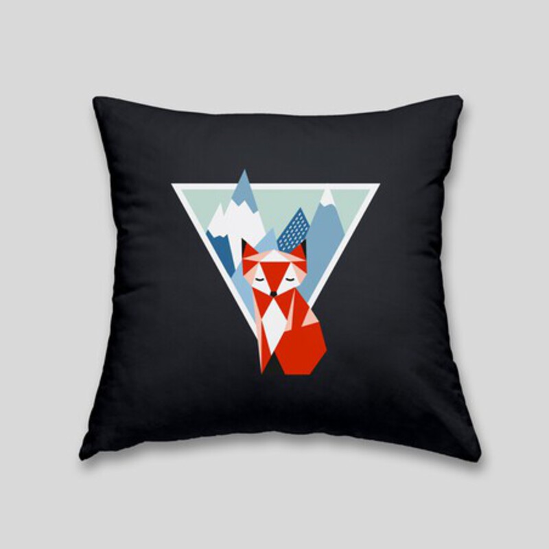 Mountain fox cushion Mountain fox cushion